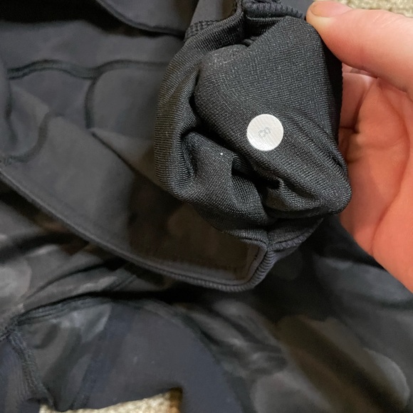 SOLD Lululemon leggings - Picture 4 of 4